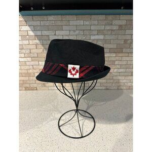 original‎ disney canada hat